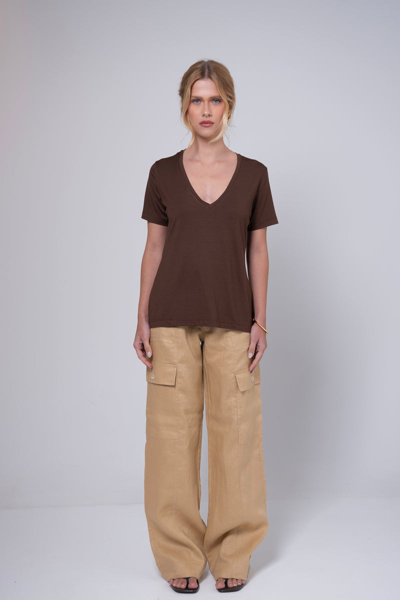 camiseta gola v modal