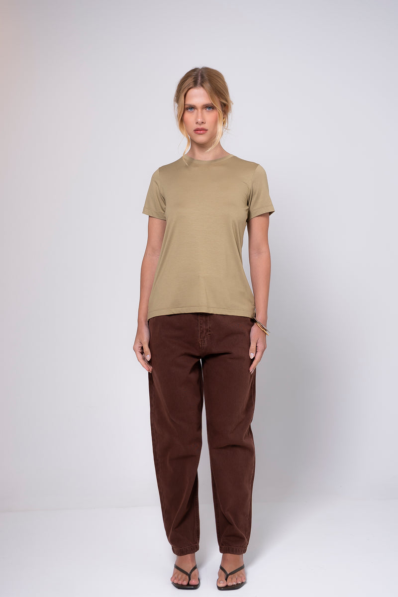 camiseta gola c modal